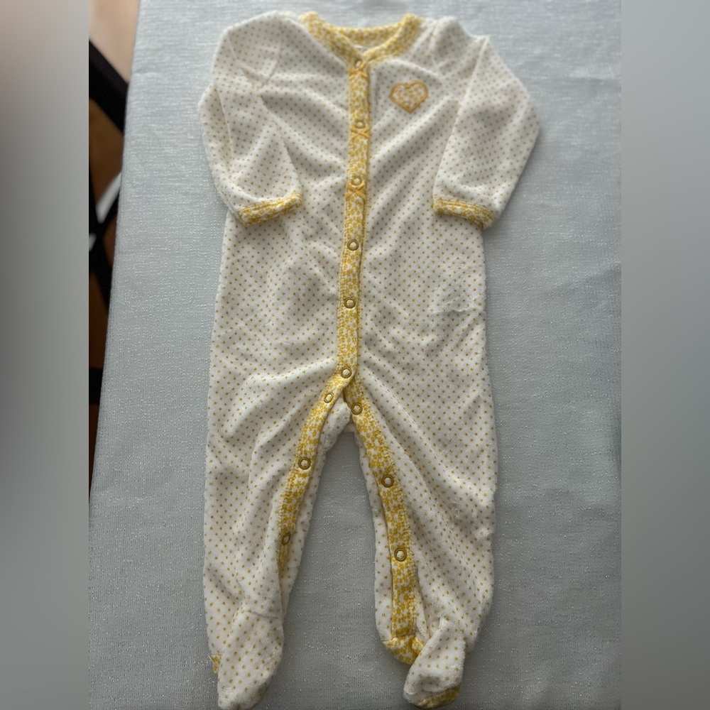 Carters 9M Terry Cloth Footie Pajama with Heart detailing. Excellent condition.